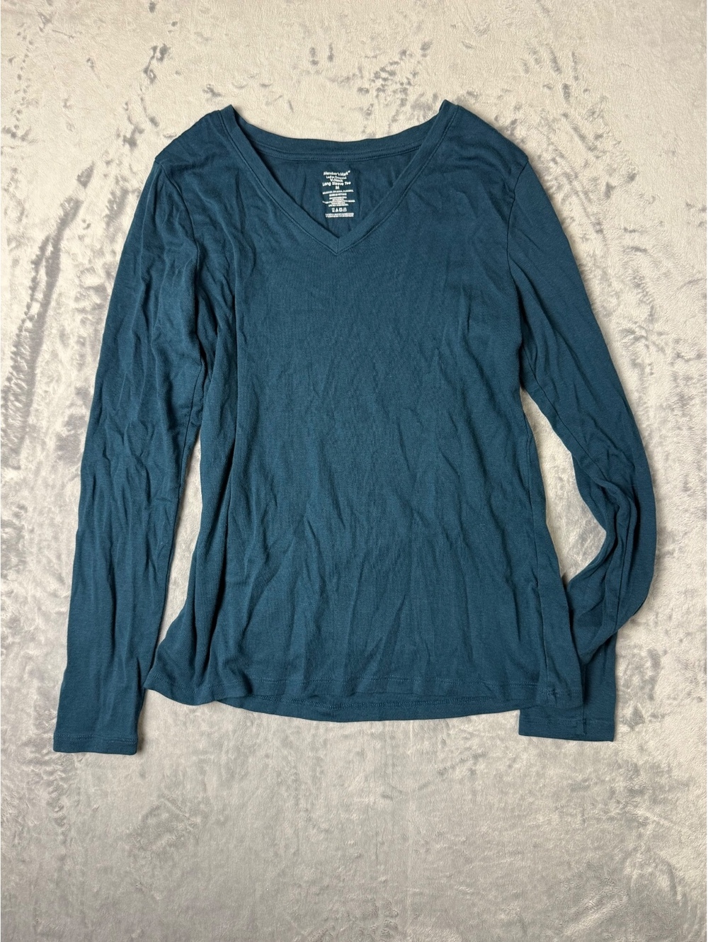 Member's Mark Ladies Essential Long Sleeve Tee - V-Neck and Crewneck, Medium